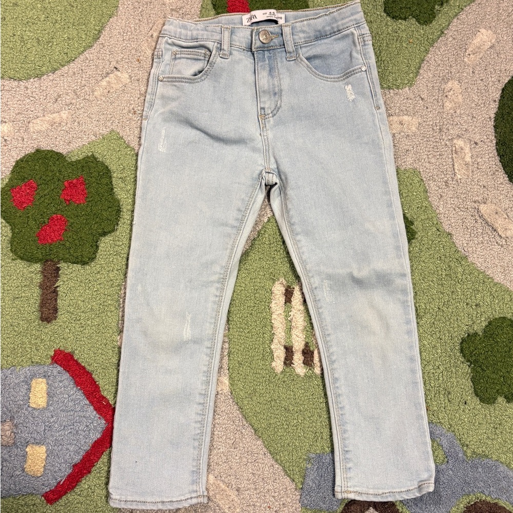 4/$20 ZARA Distressed Jeans Size 4-5 years